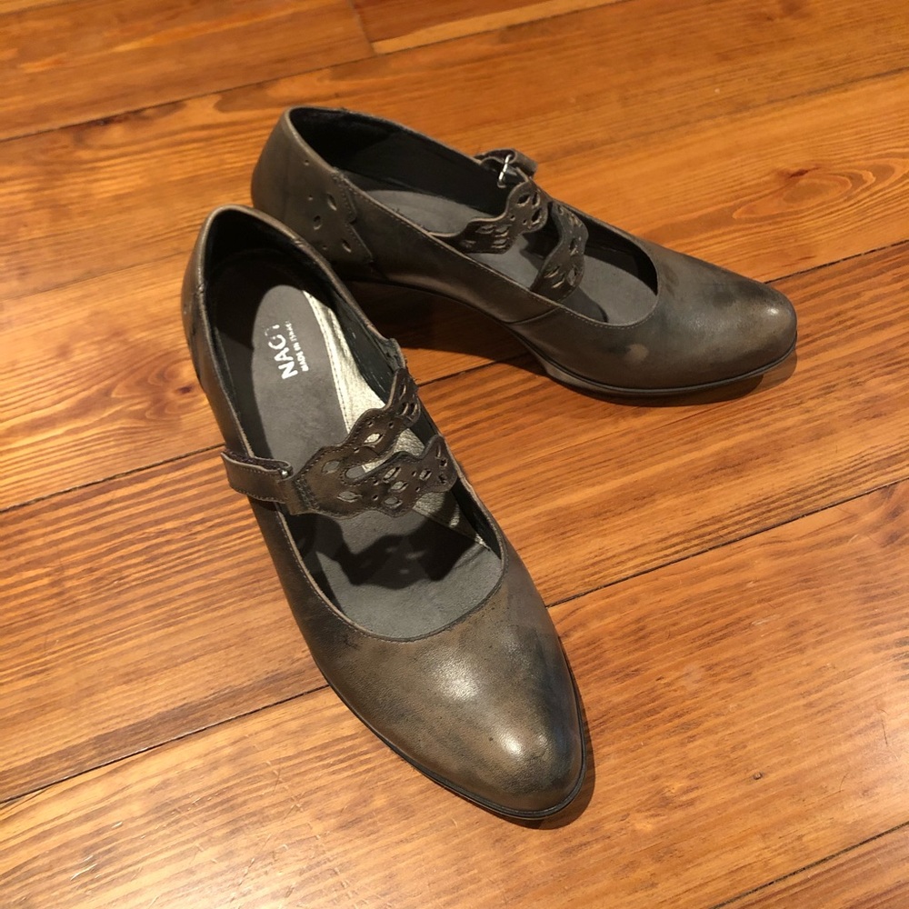 Naot dress shoes